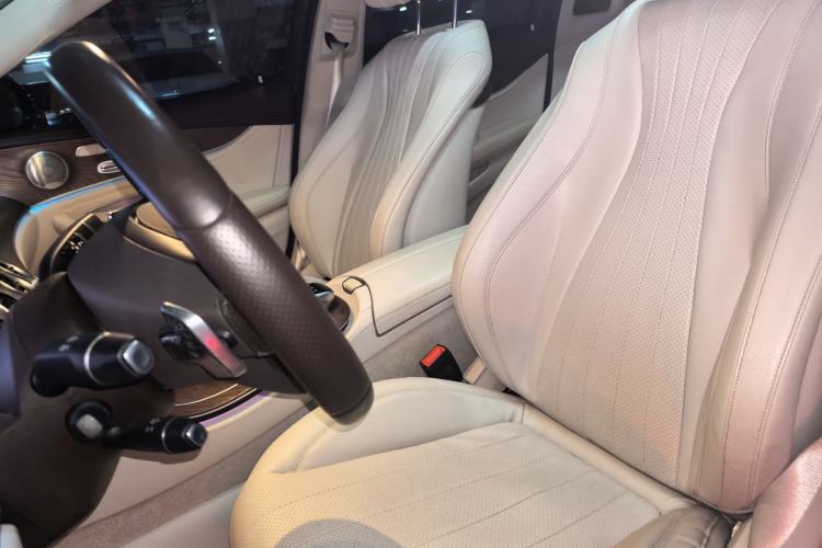 Used Mercedes-Benz E-Class 2018 Facelifted E 300 L Stylish Version Left Front Seat