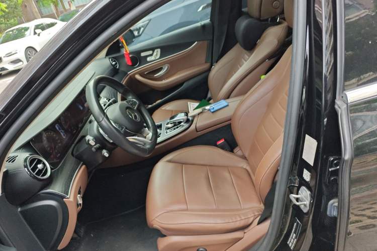 Used Mercedes-Benz E-Class 2018 Restyled E 300 L Sporty and Stylish Edition Left Front Seat