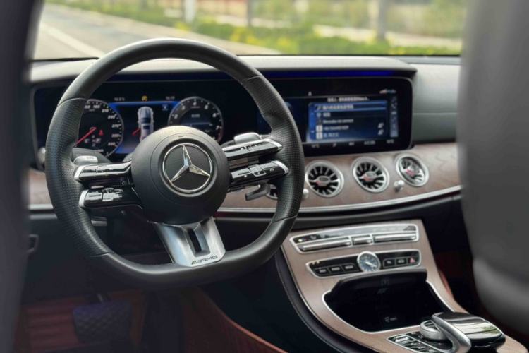 Used Mercedes-Benz E-Class 2018 E 200 L Left Front Seat