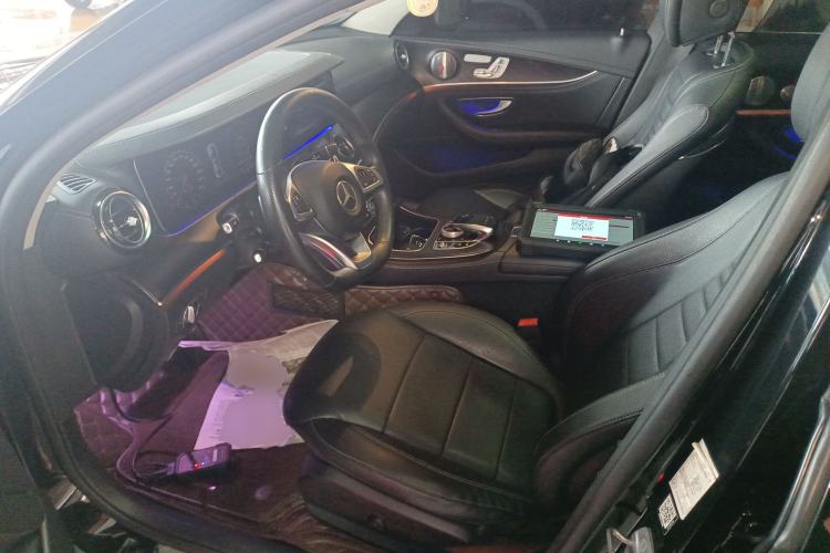 Used Mercedes-Benz E-Class 2018 Restyled E 300 L Sport Luxury Edition Left Front Seat
