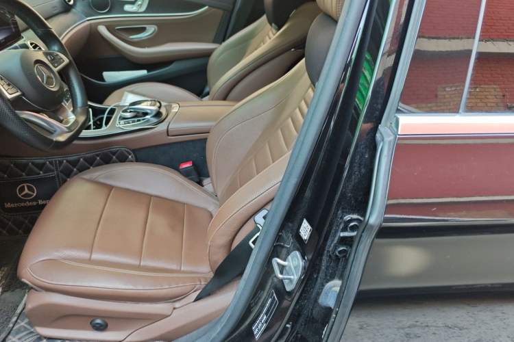 Used Mercedes-Benz E-Class 2018 E 300 L Sport Luxury Edition Left Front Seat