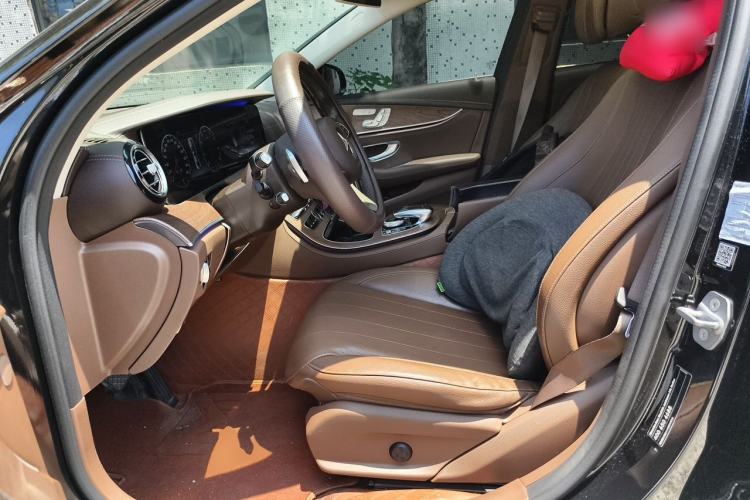 Used Mercedes-Benz E-Class 2018 Facelift E 300 L Luxury Edition Left Front Seat