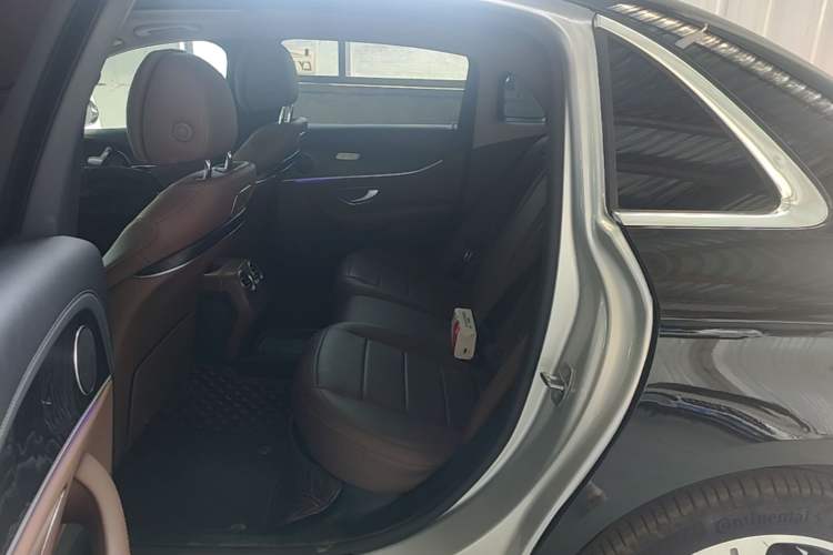 Used Mercedes-Benz E-Class 2018 E 200 L Sport Edition Left Rear Seat