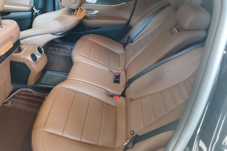 Used Mercedes-Benz E-Class 2018 Restyled E 300 L Sport Luxury Edition Left Rear Seat