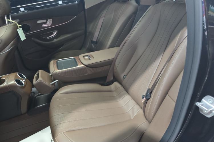 Used Mercedes-Benz E-Class 2018 Facelift E 300 L Luxury Edition Left Rear Seat