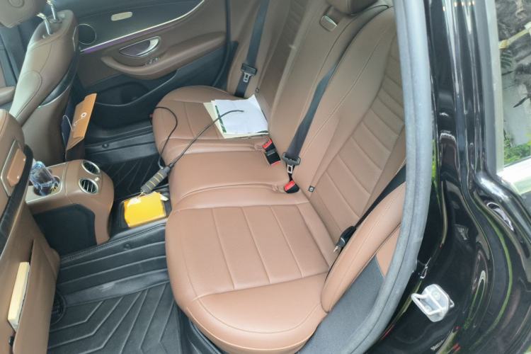 Used Mercedes-Benz E-Class 2018 E 300 L Sport Luxury Edition Left Rear Seat