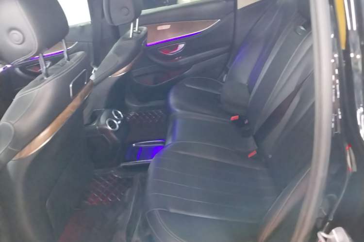 Used Mercedes-Benz E-Class 2018 Facelifted E 300 L Stylish Version Left Rear Seat