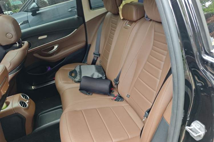 Used Mercedes-Benz E-Class 2018 Restyled E 300 L Sporty and Stylish Edition Left Rear Seat