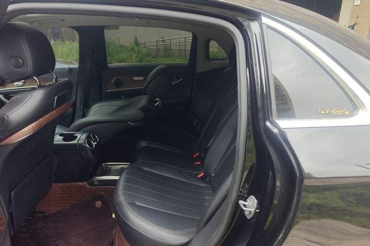 Used Mercedes-Benz E-Class 2018 E 200 L Left Rear Seat