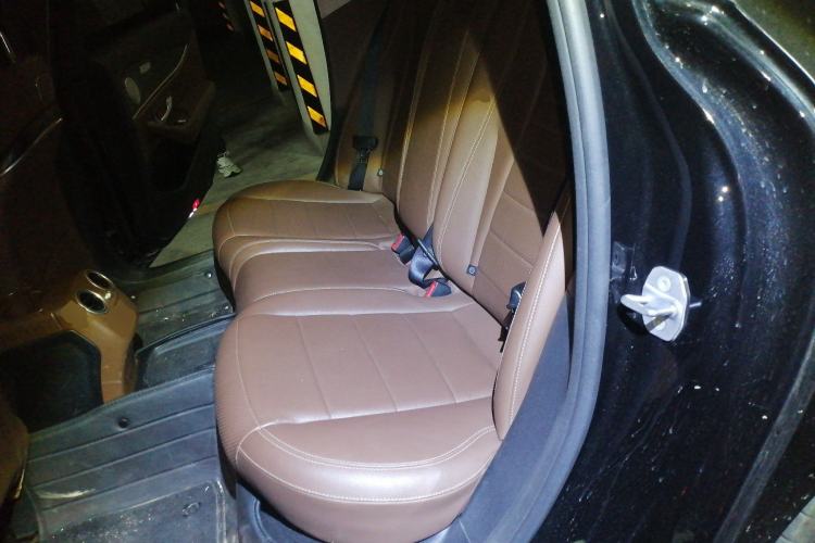 Used Mercedes-Benz E-Class 2018 E 300 L Luxury Model Left Rear Seat