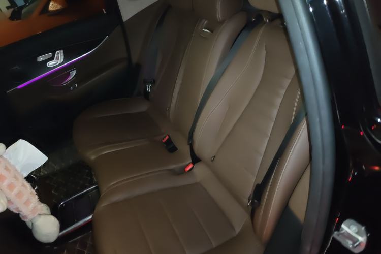 Used Mercedes-Benz E-Class 2018 E 300 L Sport Luxury Edition Left Rear Seat