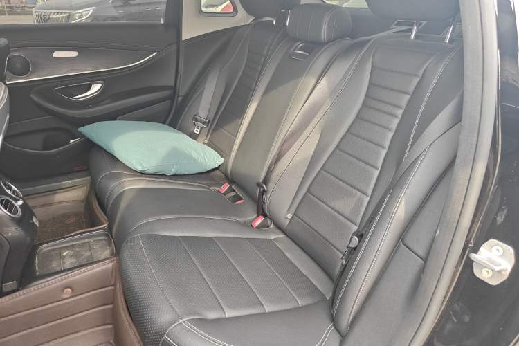 Used Mercedes-Benz E-Class 2018 E 200 L Sport Edition Left Rear Seat
