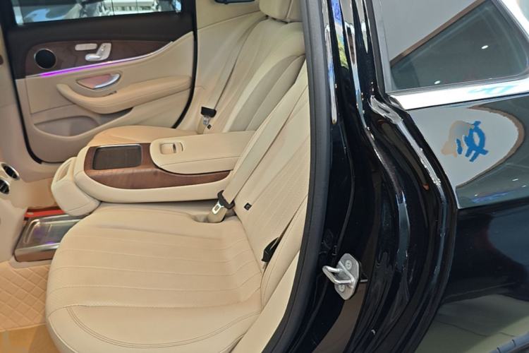 Used Mercedes-Benz E-Class 2018 Facelift E 300 L Luxury Edition Left Rear Seat