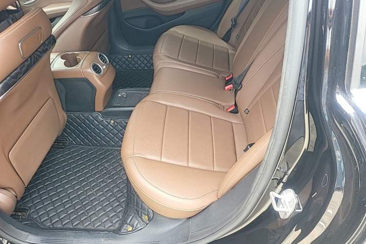 Used Mercedes-Benz E-Class 2018 Facelift E 200 L Sport Edition Left Rear Seat