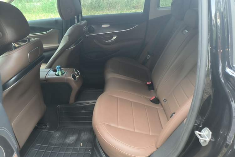 Used Mercedes-Benz E-Class 2018 Restyled E 300 L Sporty and Stylish Edition Left Rear Seat