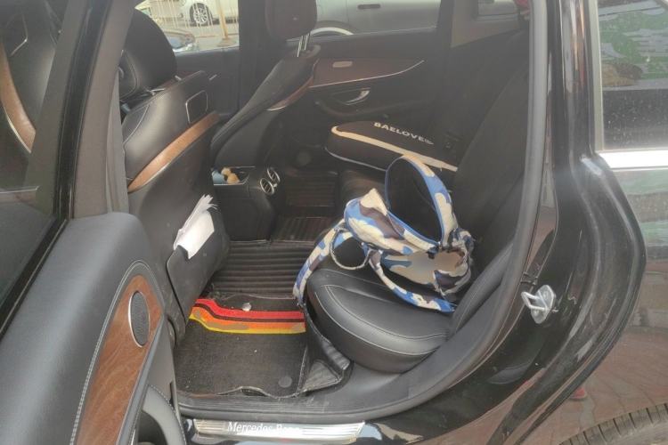 Used Mercedes-Benz E-Class 2018 E 200 L 4MATIC Left Rear Seat