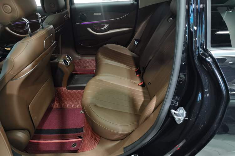 Used Mercedes-Benz E-Class 2018 E 300 L Stylish Model Left Rear Seat