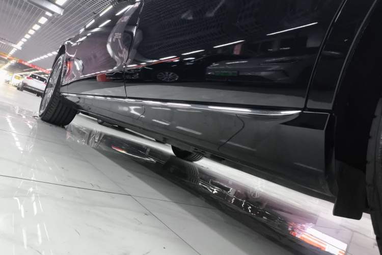 Used Mercedes-Benz E-Class 2018 E 200 L Left Side Sill