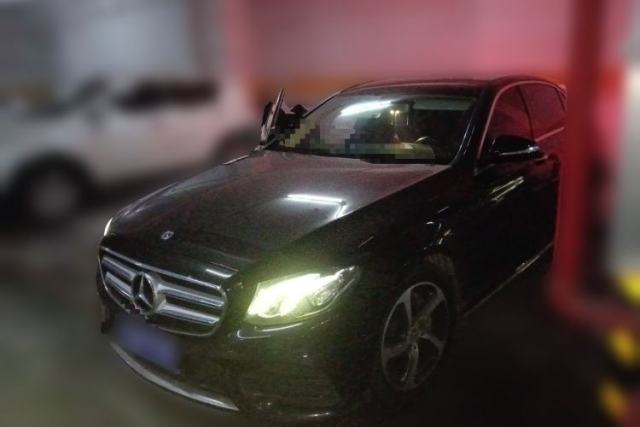 Mercedes-Benz E-Class 2018 E 300 L Sport Luxury Edition usado