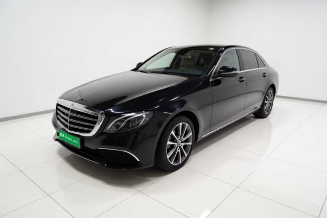 Mercedes-Benz E-Class 2018 E 300 L Luxury Model usado