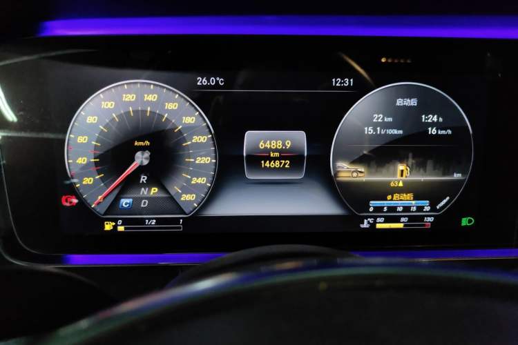 Used Mercedes-Benz E-Class 2018 Restyled E 300 L Sport Luxury Edition Odometer Close Up