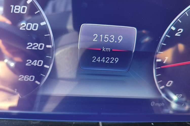 Used Mercedes-Benz E-Class 2018 E 300 L Stylish Model Odometer Close Up