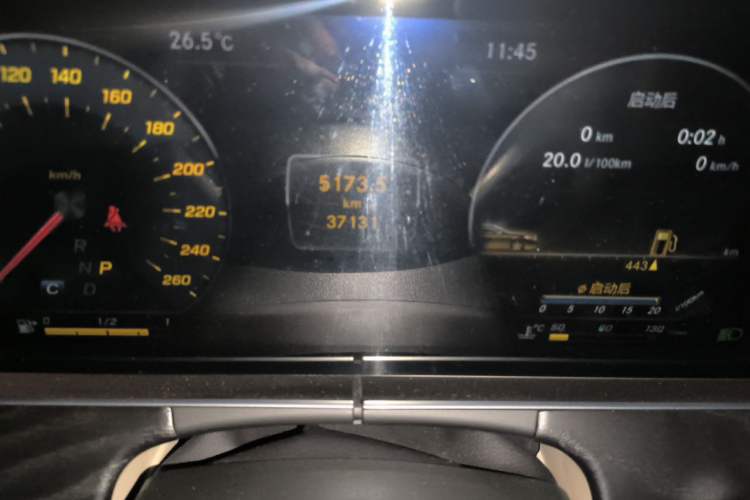 Used Mercedes-Benz E-Class 2018 Restyled E 300 L Sporty and Stylish Edition Odometer Close Up