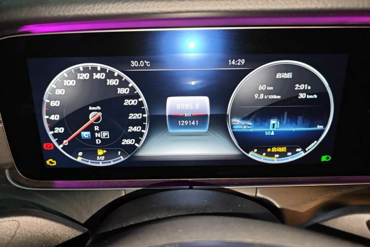 Used Mercedes-Benz E-Class 2018 Restyled E 300 L Sport Luxury Edition Odometer Close Up