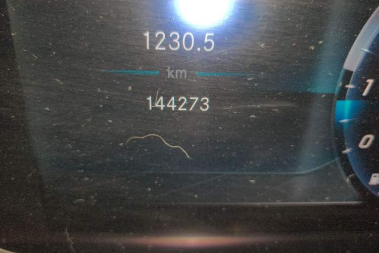 Used Mercedes-Benz E-Class 2018 Facelift E 200 L Odometer Close Up