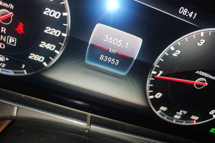 Used Mercedes-Benz E-Class 2018 Restyled E 300 L Sport Luxury Edition Odometer Close Up