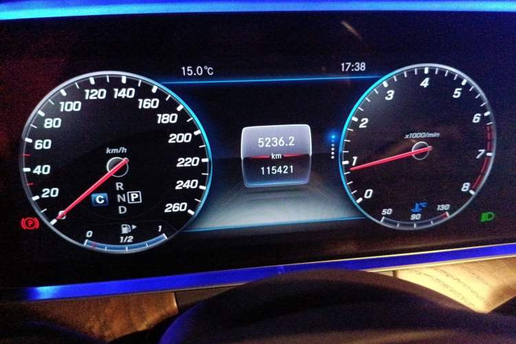 Used Mercedes-Benz E-Class 2018 E 300 L Luxury Model Odometer Close Up