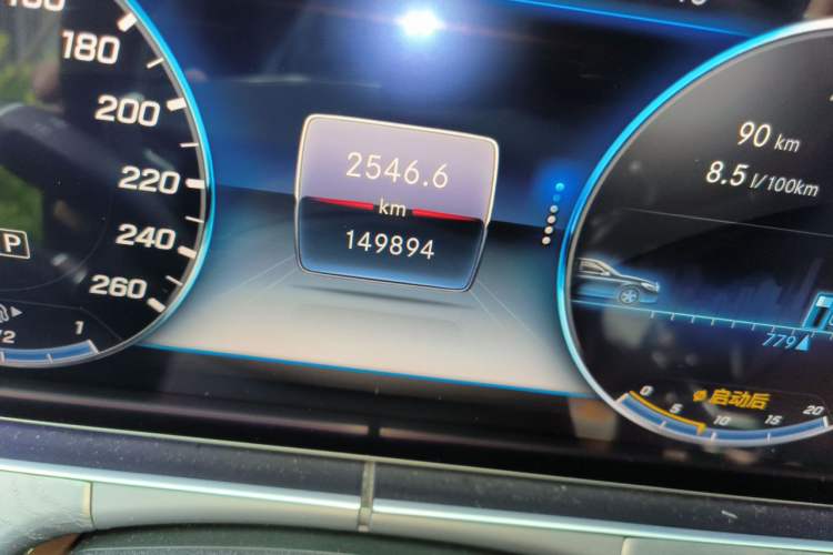 Used Mercedes-Benz E-Class 2018 E 300 L Sport Luxury Edition Odometer Close Up