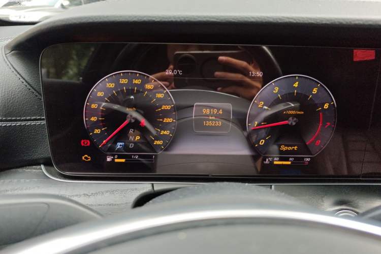 Used Mercedes-Benz E-Class 2018 Restyled E 300 L Sporty and Stylish Edition Odometer Close Up