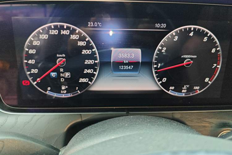 Used Mercedes-Benz E-Class 2018 Facelift E 200 L Sport Edition Odometer Close Up