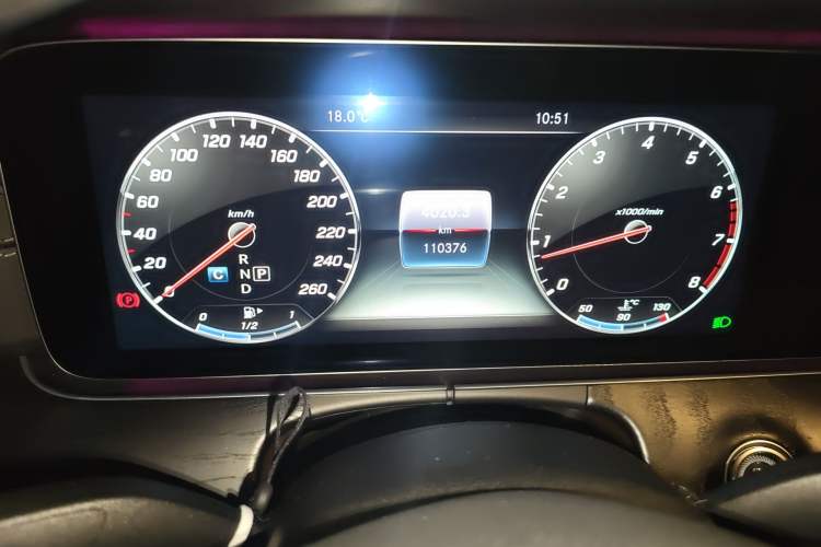 Used Mercedes-Benz E-Class 2018 E 300 L Sport Luxury Edition Odometer Close Up