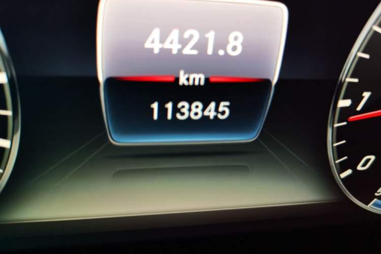 Used Mercedes-Benz E-Class 2018 E 300 L Luxury Model Odometer Close Up