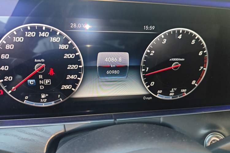 Used Mercedes-Benz E-Class 2018 Restyled E 300 L Sport Luxury Edition Odometer Close Up