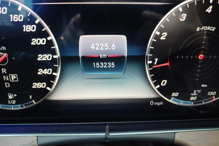 Used Mercedes-Benz E-Class 2018 Facelift E 300 L Luxury Edition Odometer Close Up