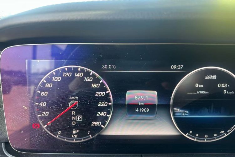 Used Mercedes-Benz E-Class 2018 E 300 L Sport Luxury Edition Odometer Close Up