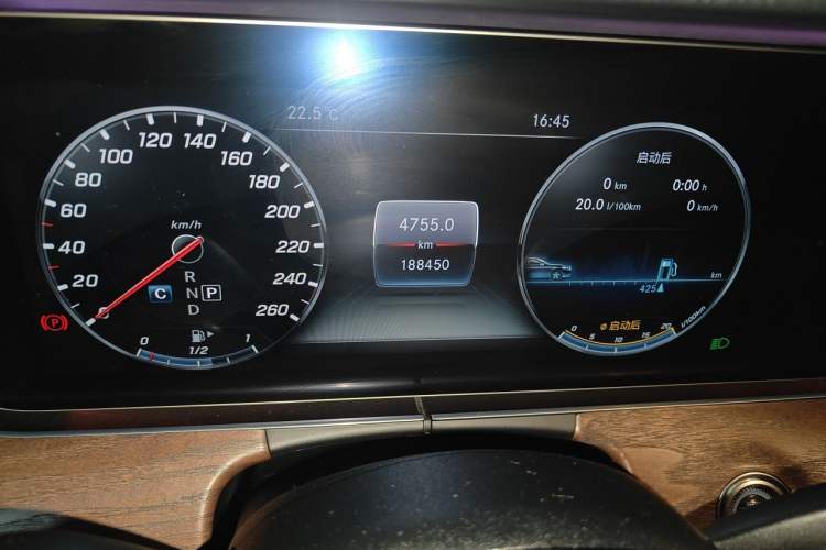 Used Mercedes-Benz E-Class 2018 E 300 L Stylish Model Odometer Close Up