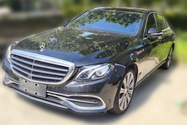 Used Mercedes-Benz E-Class 2018 Facelift E 300 L Luxury Edition