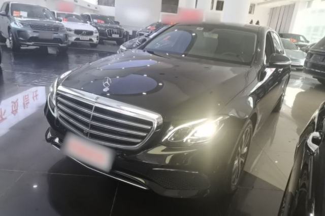 Used Mercedes-Benz E-Class 2018 Facelift E 300 L Luxury Edition