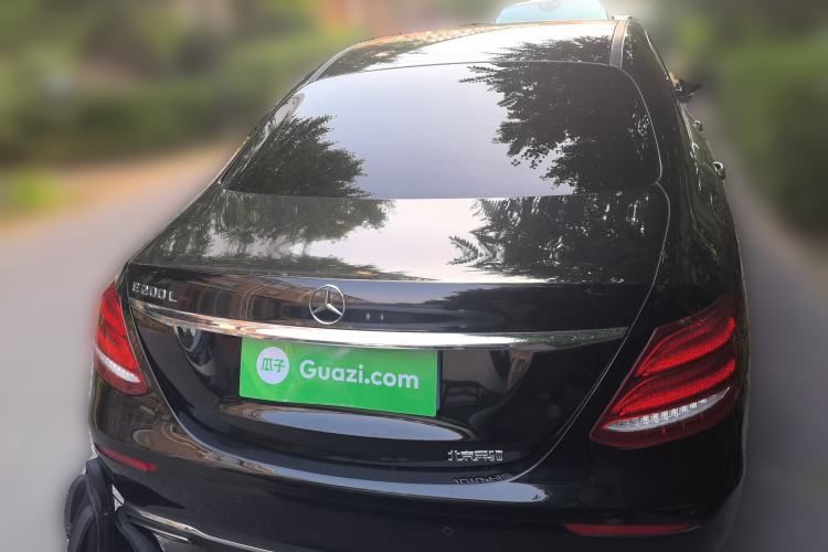 Used Mercedes-Benz E-Class 2018 Facelift E 200 L Rear