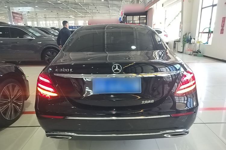 Used Mercedes-Benz E-Class 2018 Facelift E 200 L 4MATIC Rear