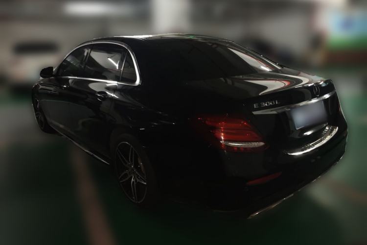 Used Mercedes-Benz E-Class 2018 E 300 L Sport Luxury Edition Rear Left 45 Deg