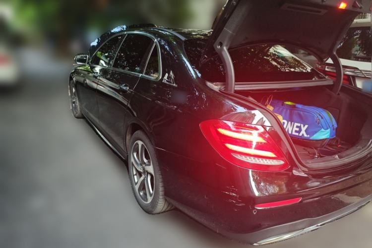 Used Mercedes-Benz E-Class 2018 E 300 L Sport Luxury Edition Rear Left 45 Deg