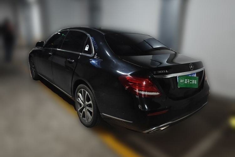Used Mercedes-Benz E-Class 2018 Facelift E 200 L Rear Left 45 Deg