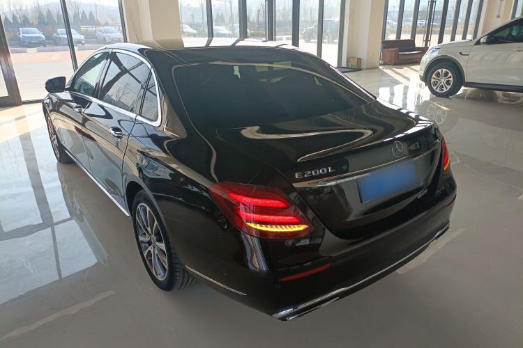 Used Mercedes-Benz E-Class 2018 E 200 L Rear Left 45 Deg