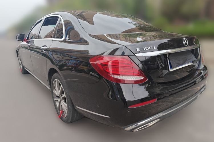 Used Mercedes-Benz E-Class 2018 Facelift E 200 L Rear Left 45 Deg