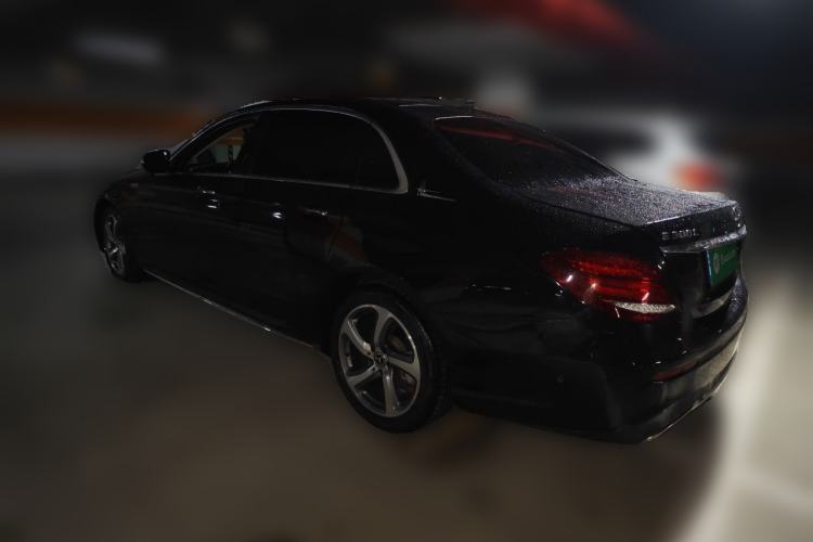 Used Mercedes-Benz E-Class 2018 E 300 L Sport Luxury Edition Rear Left 45 Deg